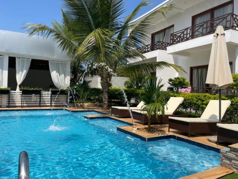 5 Days Zanzibar Honeymoon/ Accommodation